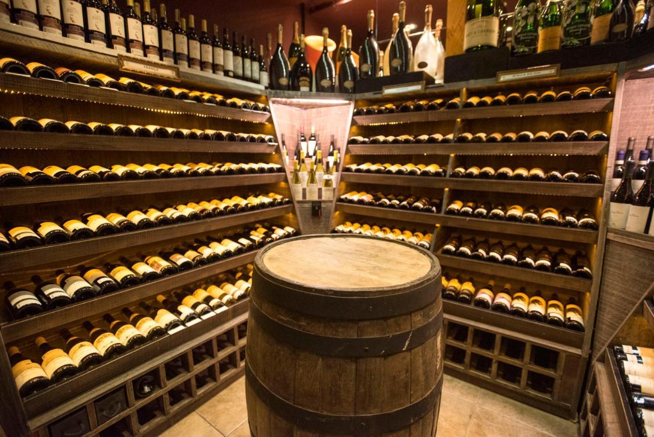 Royal Boutique Savassi Hotel Belo Horizonte Exterior foto Wine cellar