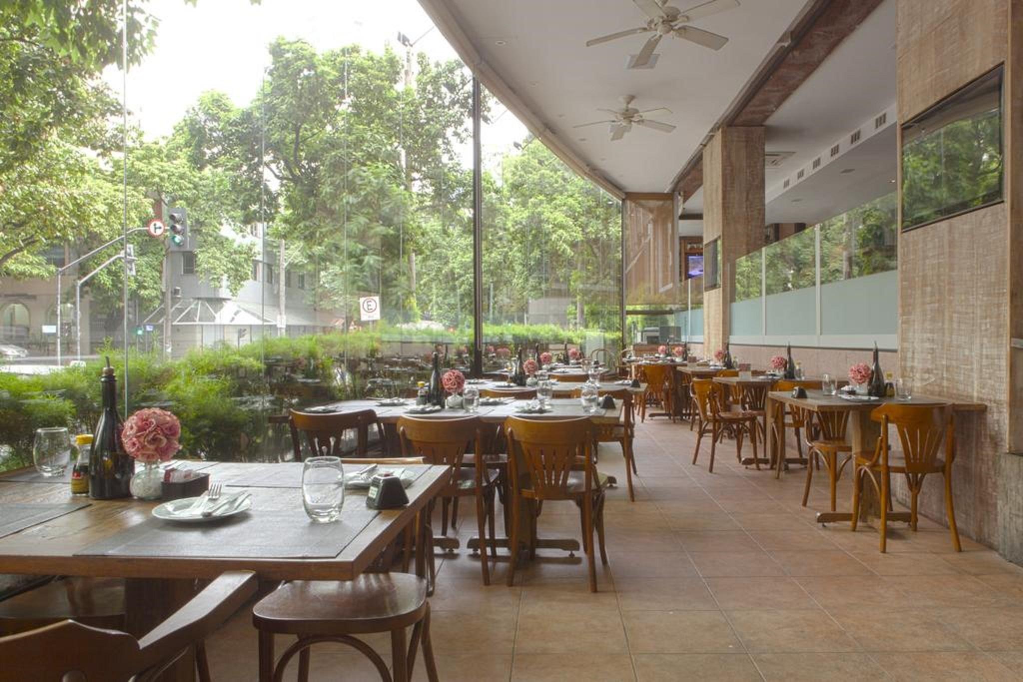 Royal Boutique Savassi Hotel Belo Horizonte Exterior foto The interior of the restaurant